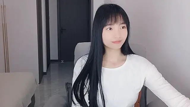 Lisa-3333 即時 XXX 聊天