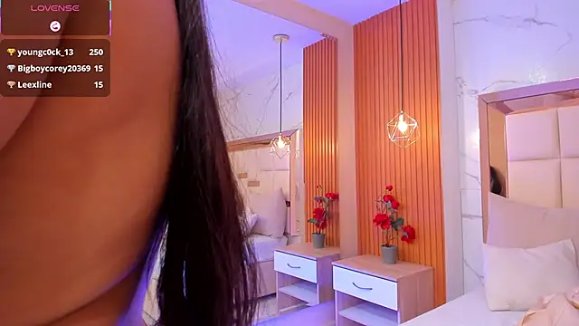 julieta_rosee 即時 XXX 聊天