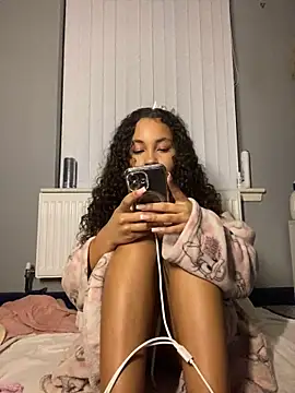 OliviaAshhh 即時 XXX 聊天