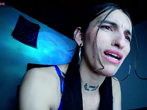 Scarlett_crastrawberryn Webbikameraesitys