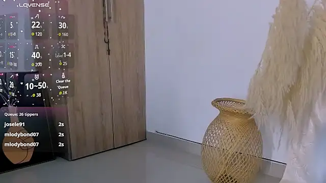 AmaiaFerrer 即時 XXX 聊天