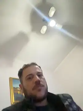 1Aleks13 Show in webcam