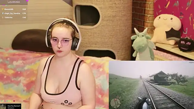 GamerGirl_Eve 现场XXX聊天