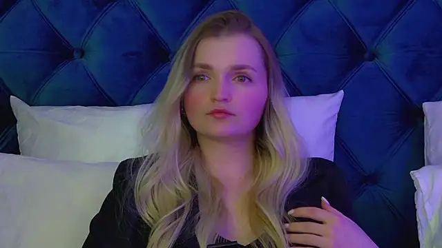 Chat +18 de AnnyRaii ao vivo