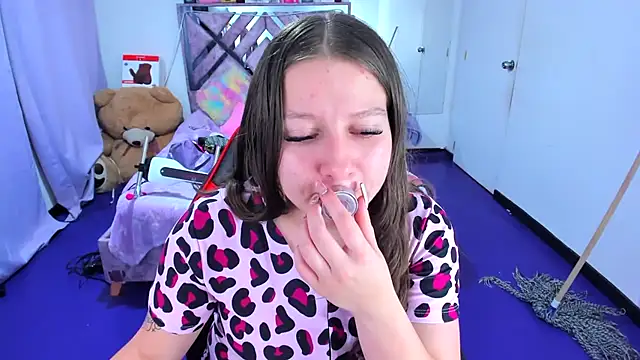 แชท XXX สดของ Luna_Analya