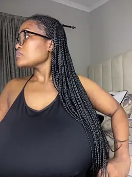 Bustygoddess32 – Live XXX-chat