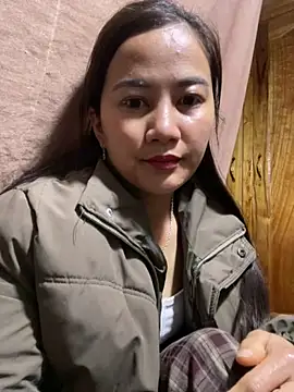 Awami-kodye Chat XXX in diretta