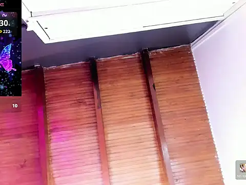 Kittymoretti – Live XXX-chat