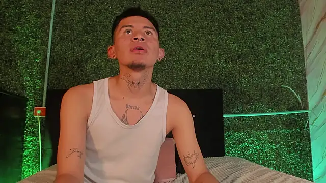 Star_blaze Webcam Show