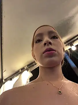 Isabella_gaviria's Live XXX Chat