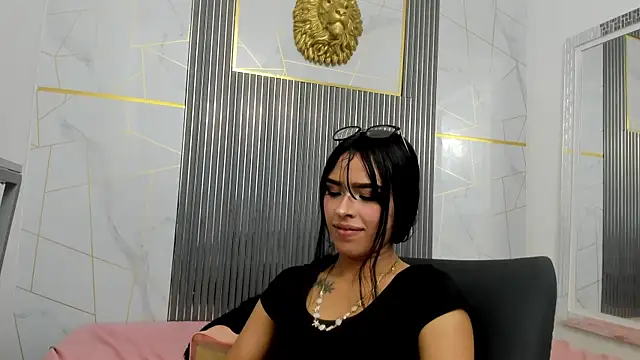 Cloeandtyfanny: онлайн-секс-чат