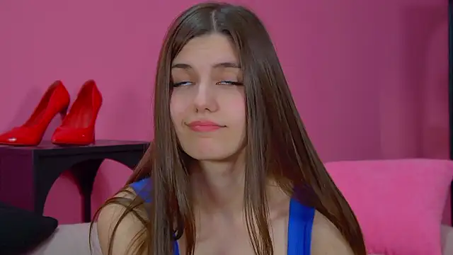 Онлайн чат XXX ArianaAllens