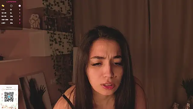 EmmyNoel's Live XXX Chat