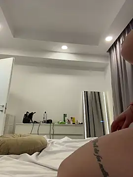 IsabellaEtthan Live XXX Chat