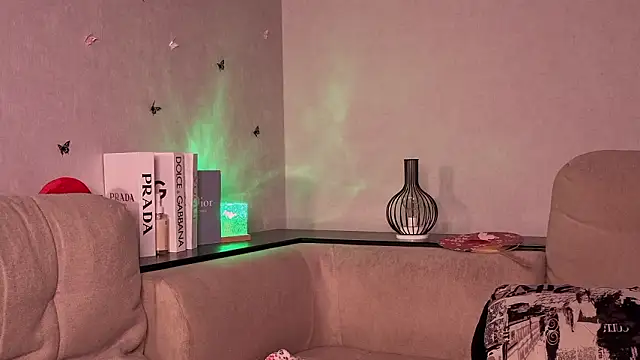 OdetteBiddy live XXX chat