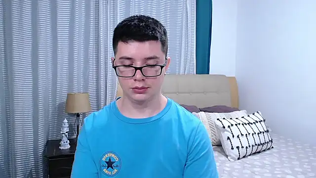 BlackFoXXX69 Live XXX Chat