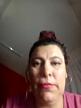 Chatroom XXX en direct de MarthinaBaker