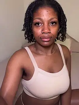 Chatroom XXX en direct de mochamimi