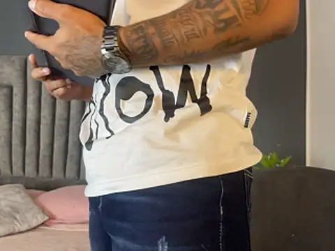 Robin_RiefのライブXXXチャット