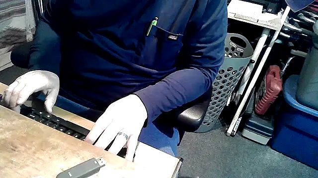 Oldmanphlwiss Live XXX-chat