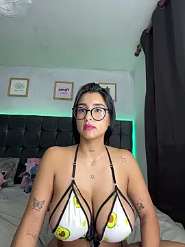 lovely_violet13 现场XXX聊天