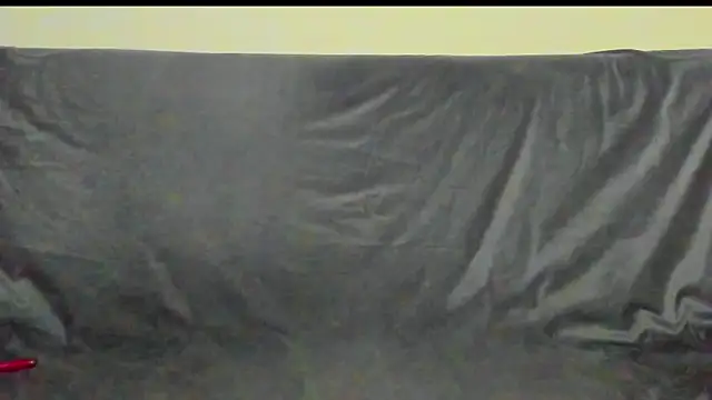 SuriFlirt's Live XXX Chat