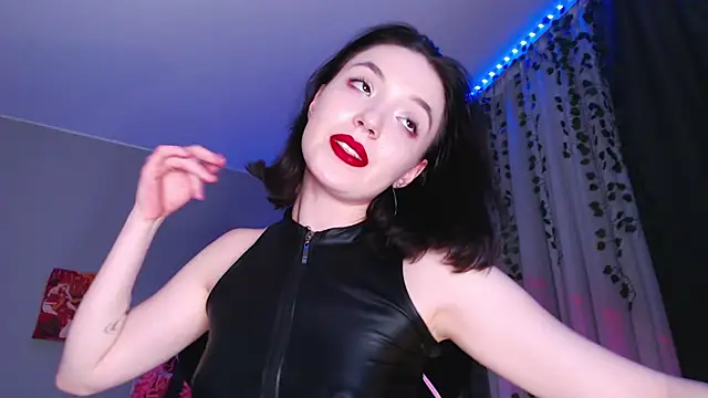 dolll_maiya's Live XXX Chat