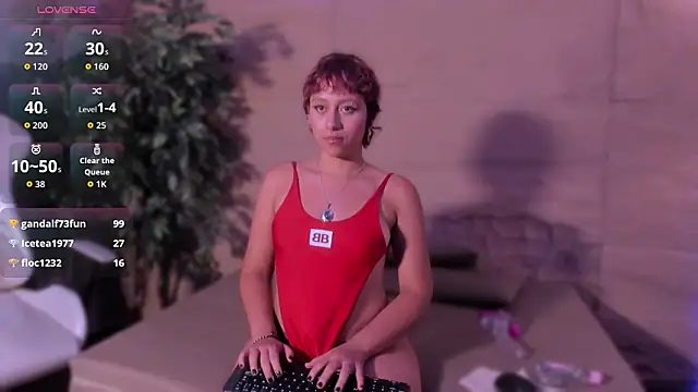 Osiriss_ – Naživo XXX chat