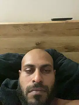 islandvybee55 Show in webcam