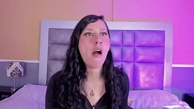 LunaDamasco: онлайн-секс-чат