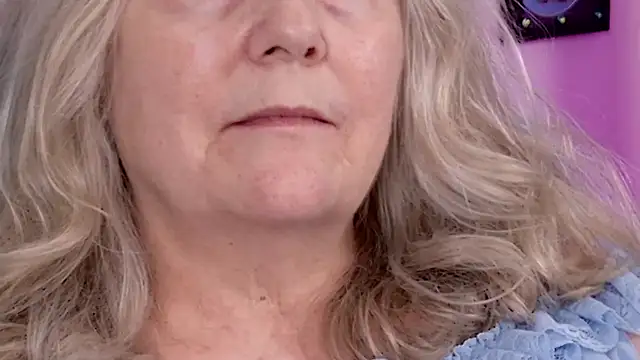 Kaitlyn_Winters 网络视讯表演