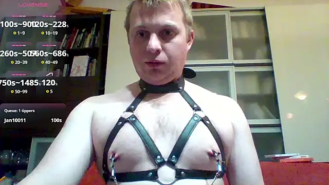 Matttthees Chat XXX live