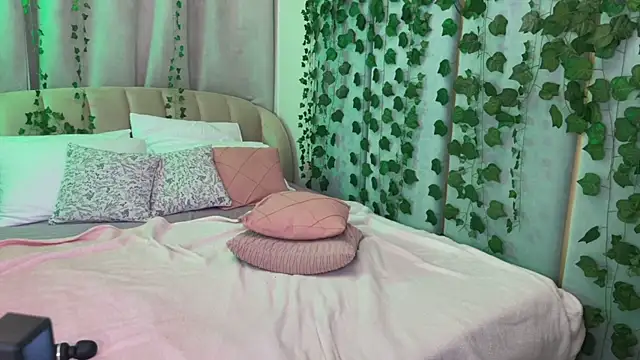 Love_is_Lola Chat XXX in diretta