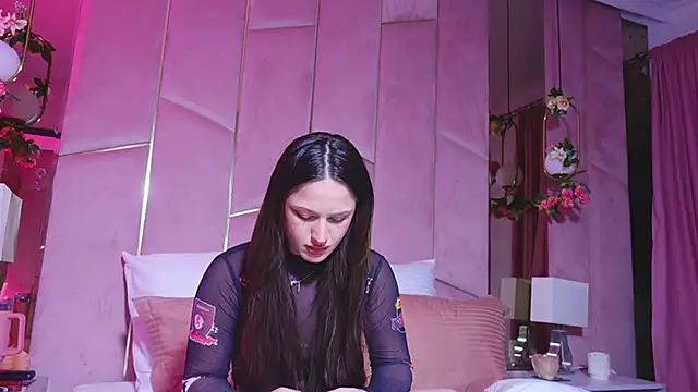 LucyLextonX: απευθείας συνομιλία ΧΧΧ