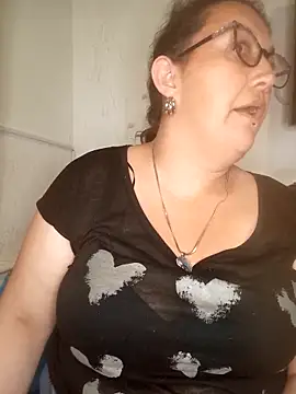 _Saraqueen Adlı Modelin Canlı XXX Sohbeti