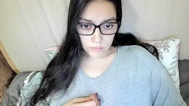 roniewester 现场XXX聊天