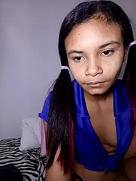 liz7skinny Chat XXX in diretta