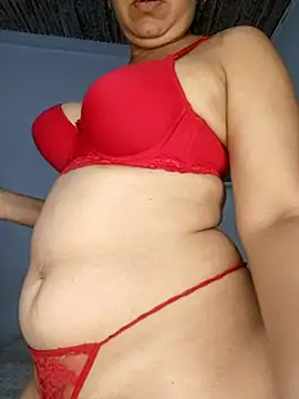 MilfTentasion Show Webcam