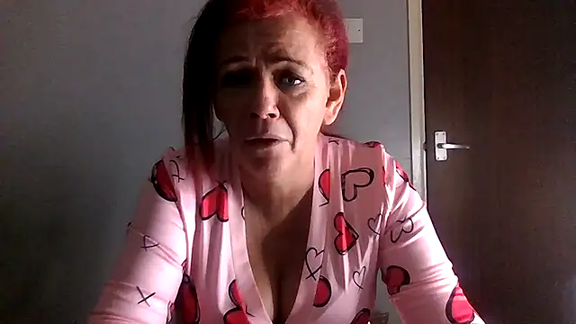 Forbidden-Irish-x Chat XXX live