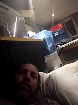 AceticPinscher Live XXX Chat