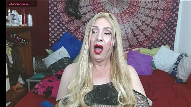 elena_evans: απευθείας συνομιλία ΧΧΧ