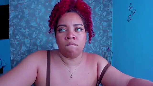 AngelaCoffee Adlı Modelin Canlı XXX Sohbeti