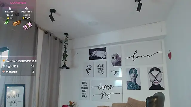 Chat +18 de AmethystShadow17 ao vivo