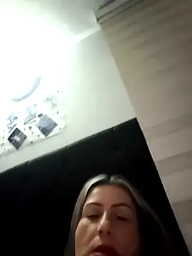 maynor_1998's Webcam Show