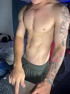 แชท XXX สดของ AngelLatinBoy