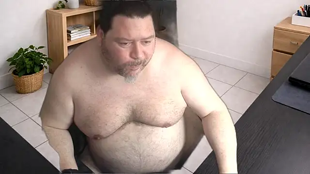 Chatroom XXX en direct de MysticDevil