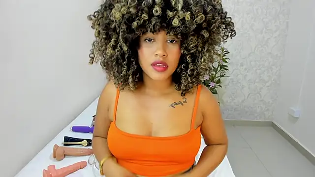 Chat XXX en directo de Brit_weston