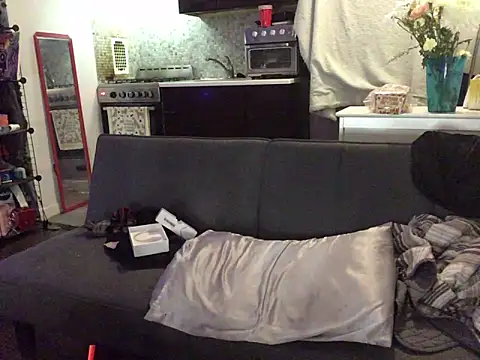 littyleesh1 – Naživo XXX chat