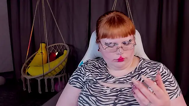 LottieReedのライブXXXチャット