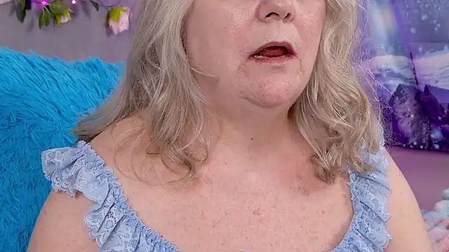 Kaitlyn_Winters: απευθείας συνομιλία ΧΧΧ